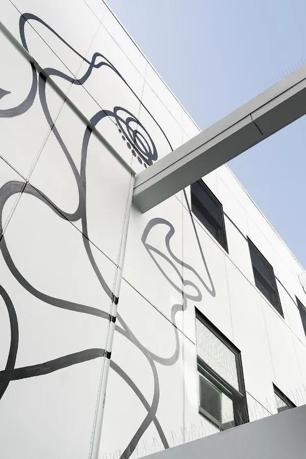Hotel Grand Stark بورتلاند